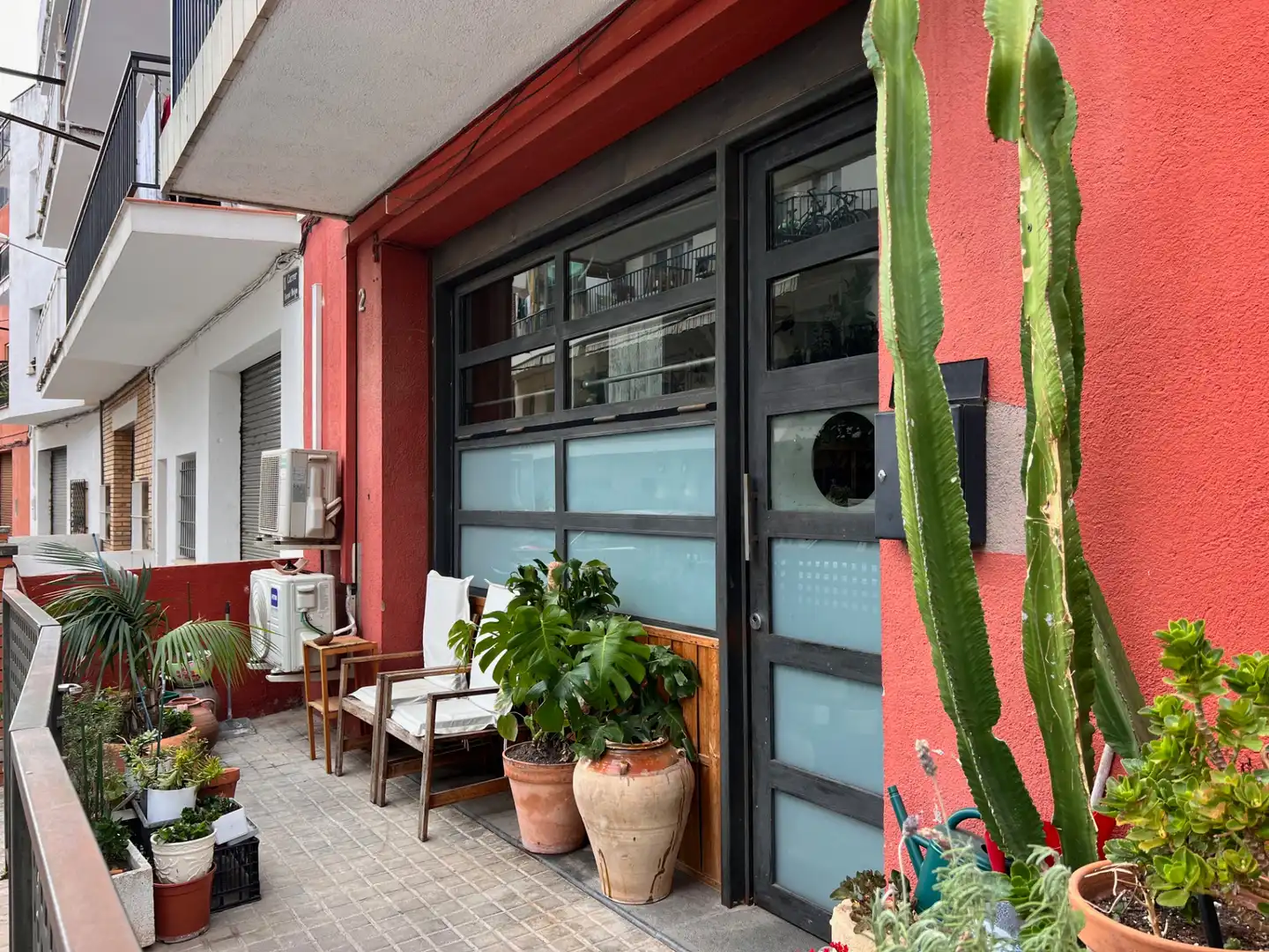Außenansicht von Erdgeschoss zum Verkauf in Vilassar de Dalt mit Klimaanlage, Terrasse und Ofen
