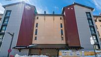 Exterior view of Flat for sale in Sierra Nevada  with Air Conditioner