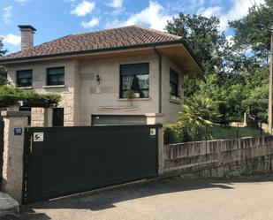 Vista exterior de Casa o xalet en venda en Salceda de Caselas amb Terrassa i Piscina