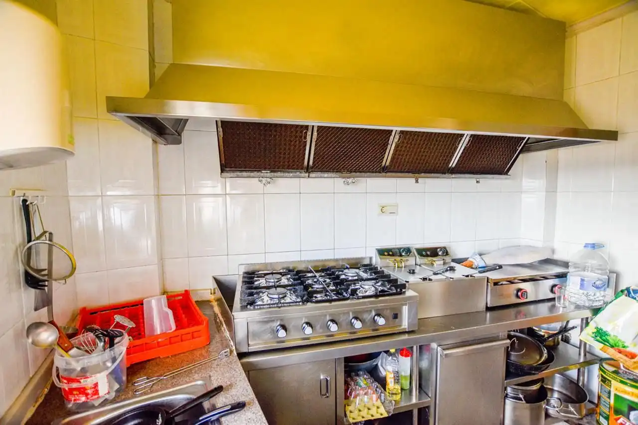 Cocina de Edificio en venta en Taberno