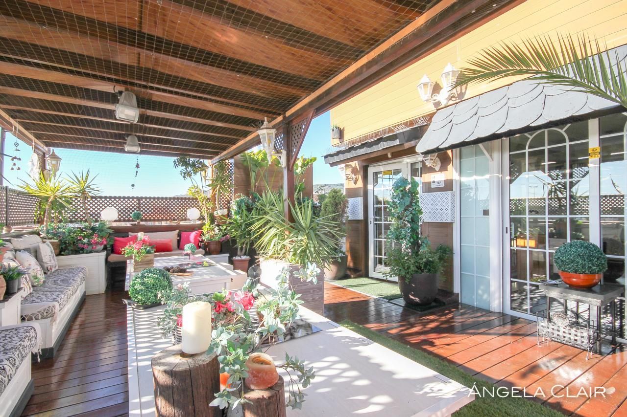 Terrace of Attic for sale in  Barcelona Capital  with Air Conditioner, Heating and Parquet flooring