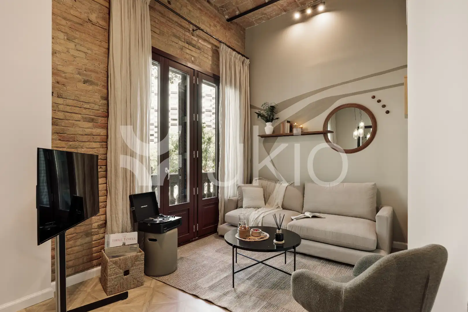 Sala de estar de Apartamento de alquiler en  Barcelona Capital con Aire acondicionado, Calefacción y Amueblado