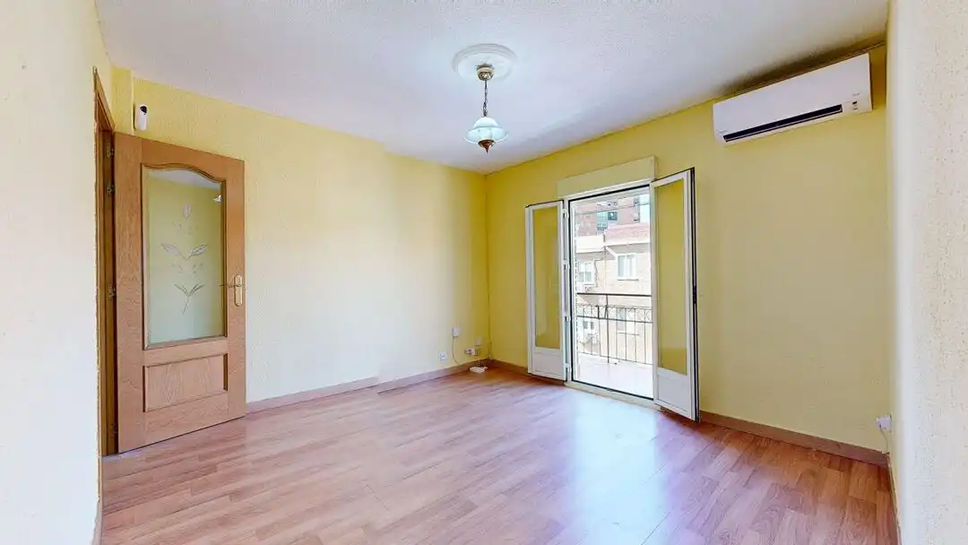 Habitación de Piso en venta en Madrid con Aire acondicionado, Calefacción y Terraza