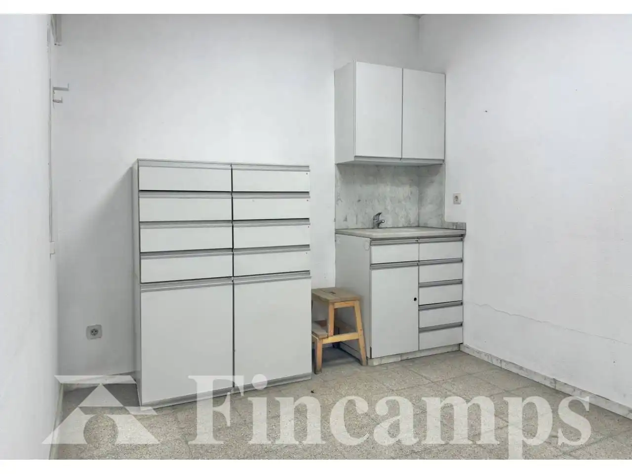 Cocina de Local de alquiler en Sabadell