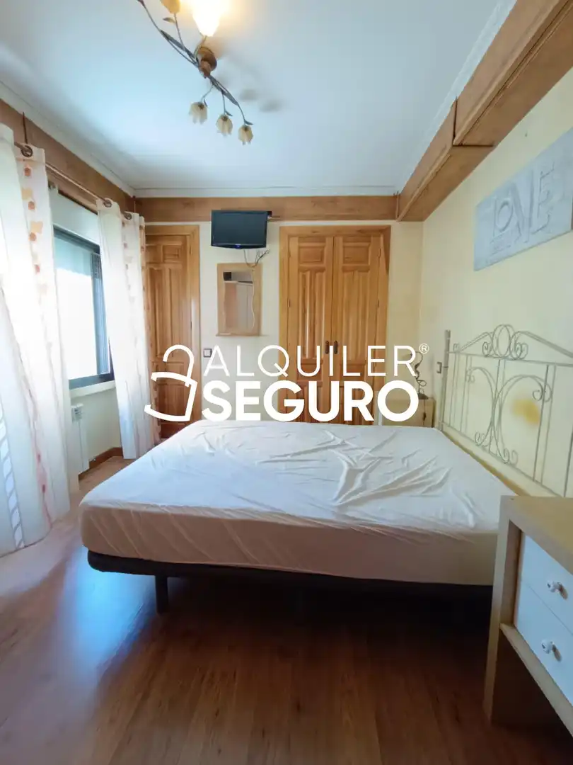 Habitación de Piso de alquiler en Valdemoro con Aire acondicionado, Calefacción y Terraza