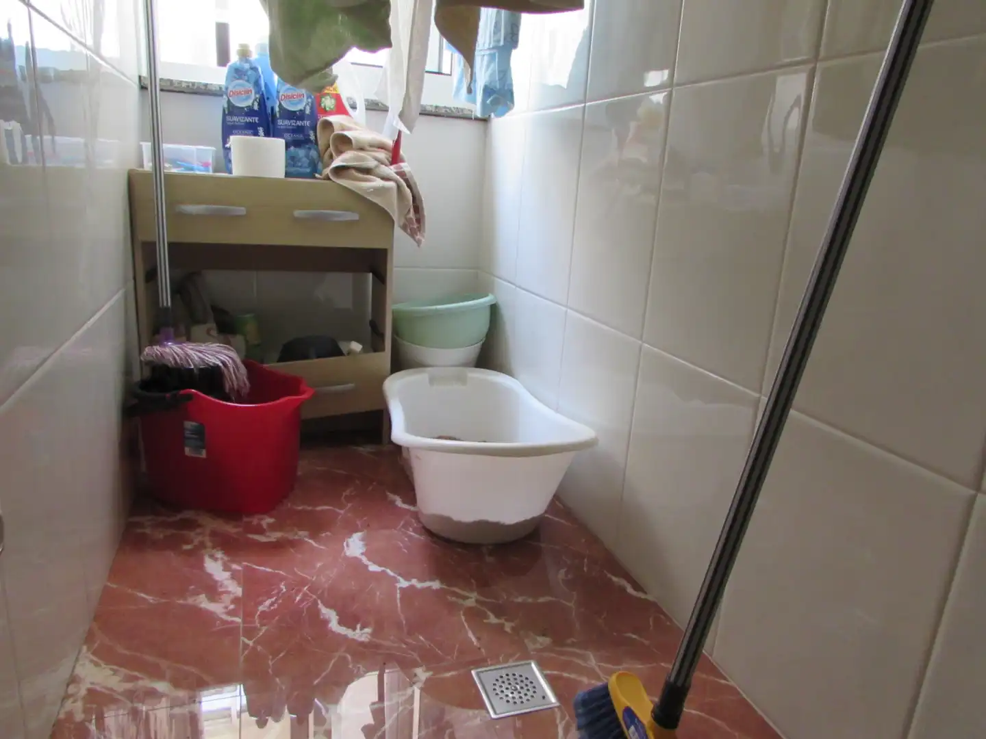 Bany de Pis en venda en Narón amb Calefacció, Parquet i Traster