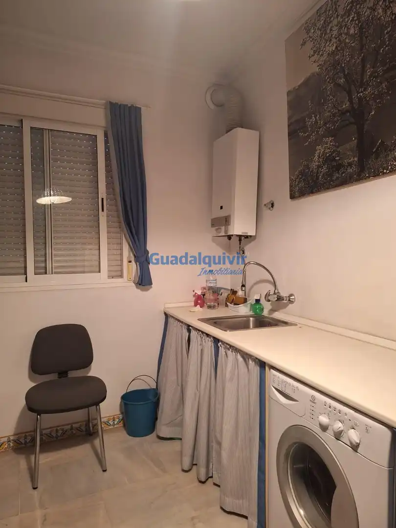 Cuina de Casa o xalet en venda en Brenes amb Aire condicionat i Terrassa