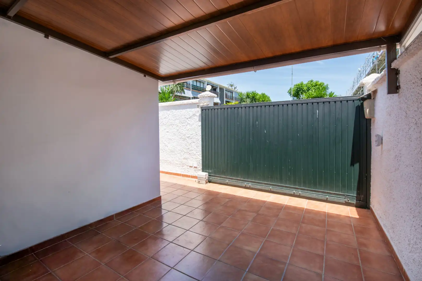 Terrassa de Casa adosada en venda en Marbella amb Aire condicionat, Terrassa i Piscina