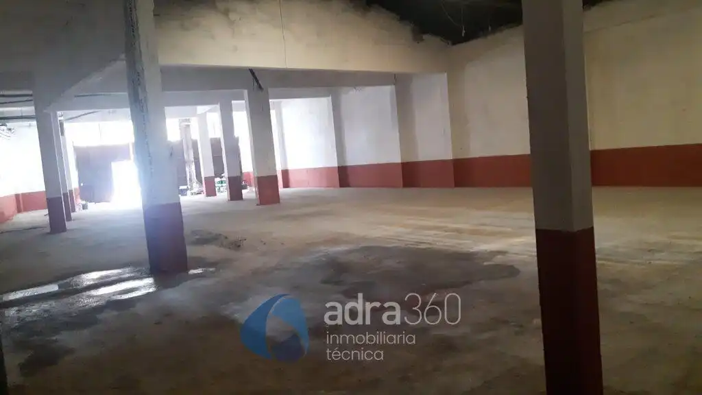 Geschaftsraum zur Miete in  Logroño