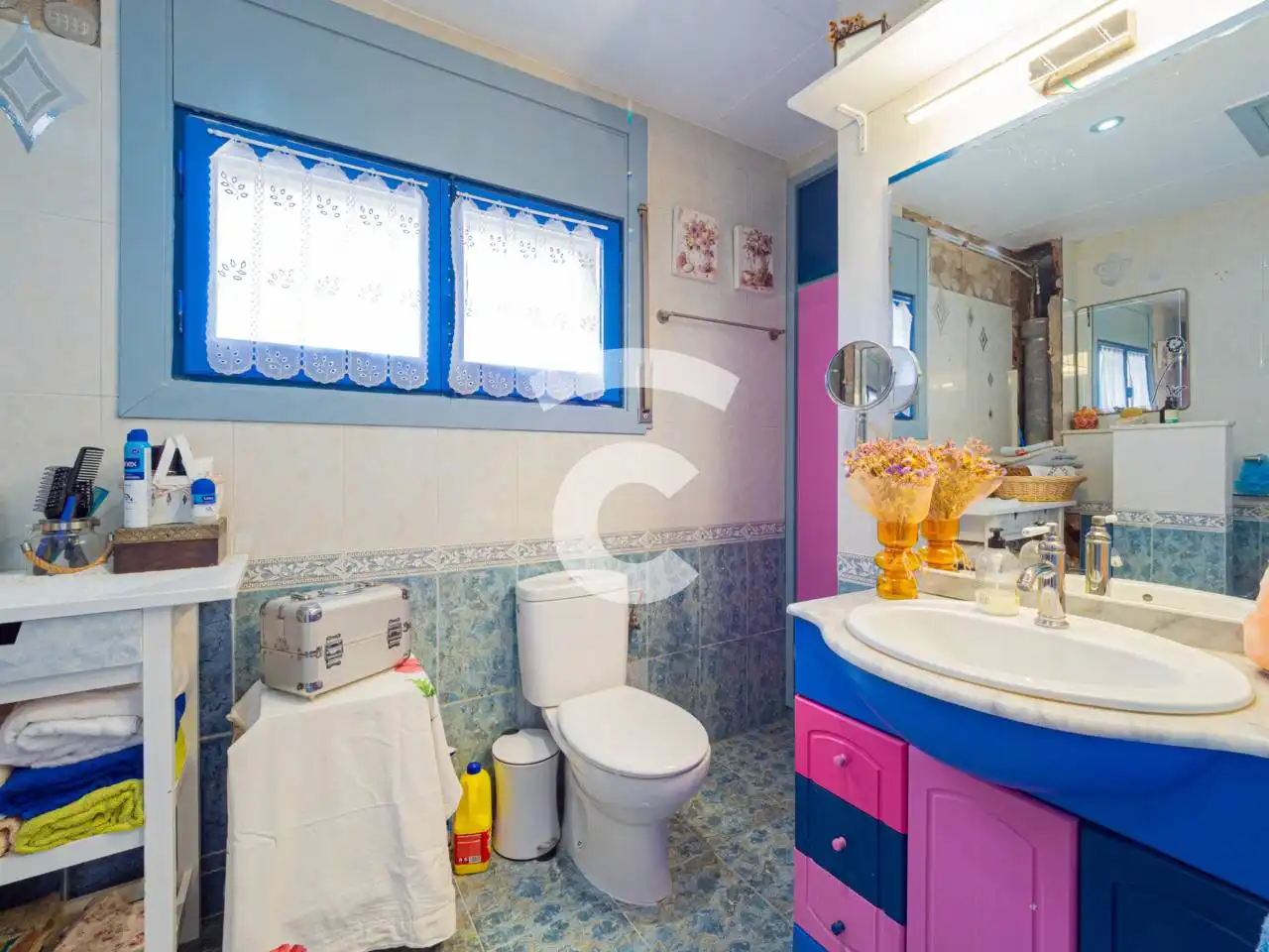 Baño de Casa adosada en venta en Roda de Ter con Calefacción y Terraza