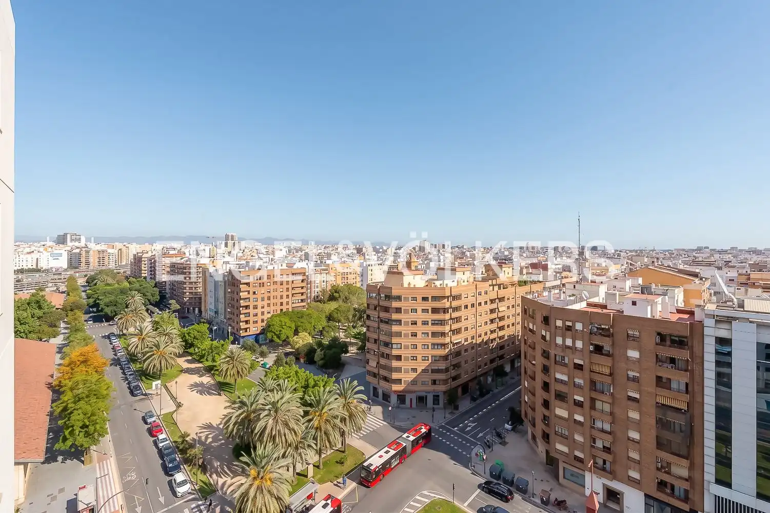 Vista exterior de Pis de lloguer en Valencia amb Aire condicionat, Calefacció i Terrassa