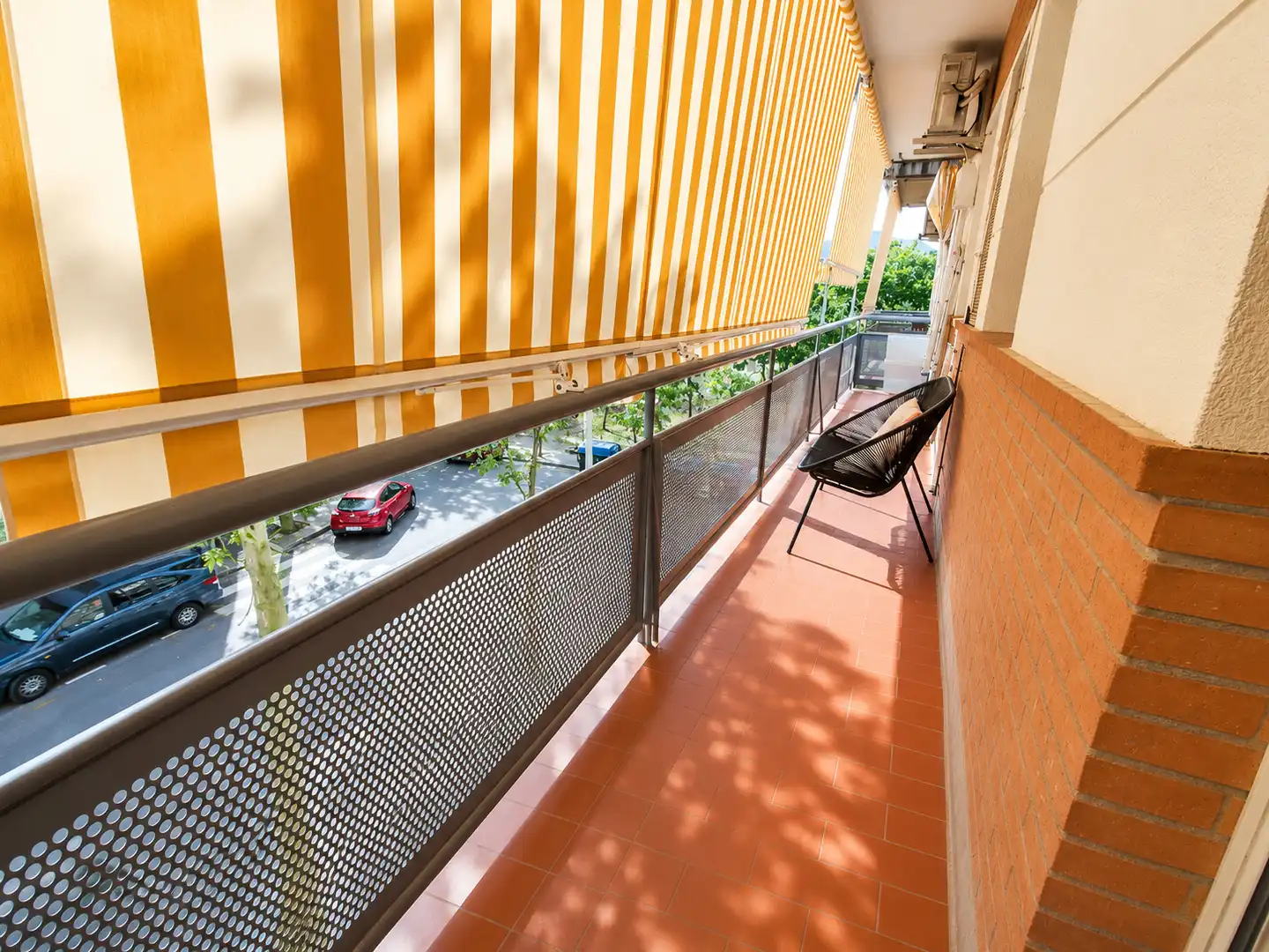 Balcony of Flat for sale in Sabadell  with Air Conditioner, Heating and Parquet flooring