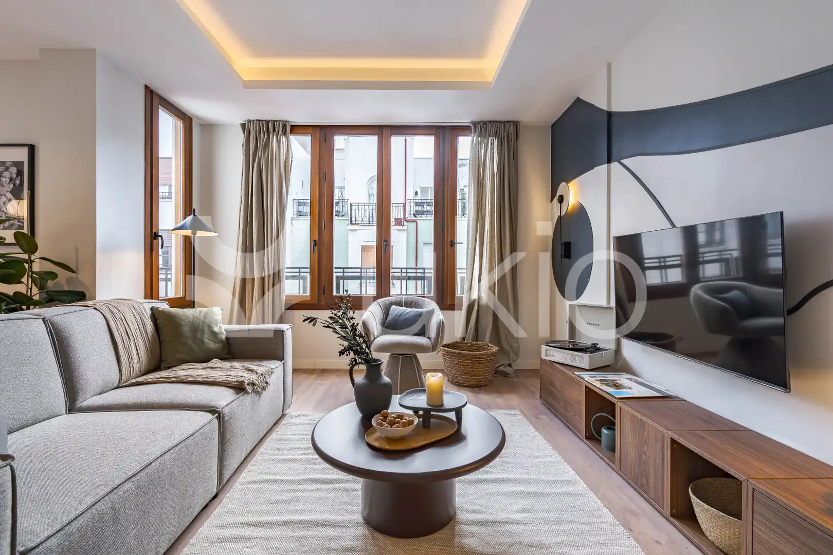Sala de estar de Apartamento de alquiler en Madrid con Aire acondicionado, Calefacción y Amueblado