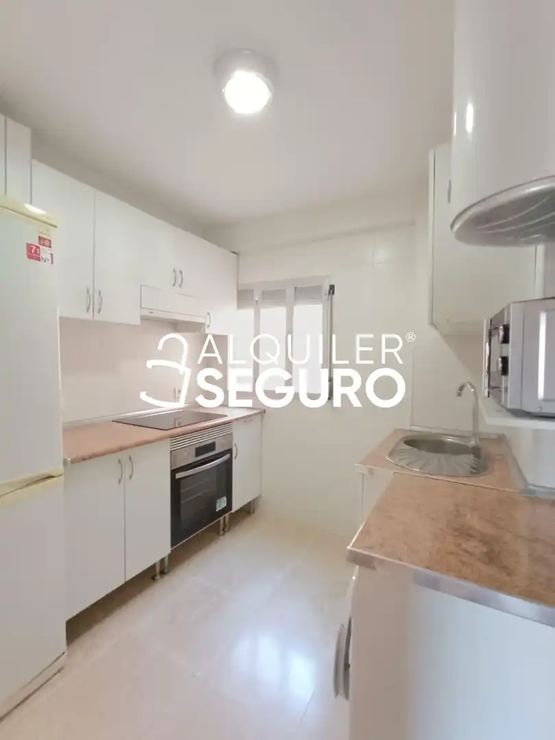Flat for rent in Polonia, El Carrascal