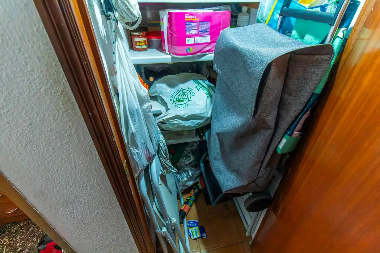 Flat for sale in Madrid  with Air Conditioner, Heating and Furnished