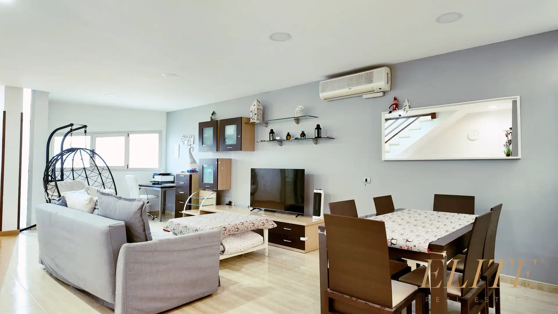 Sala de estar de Casa adosada en venta en Santa Lucía de Tirajana con Aire acondicionado y Terraza
