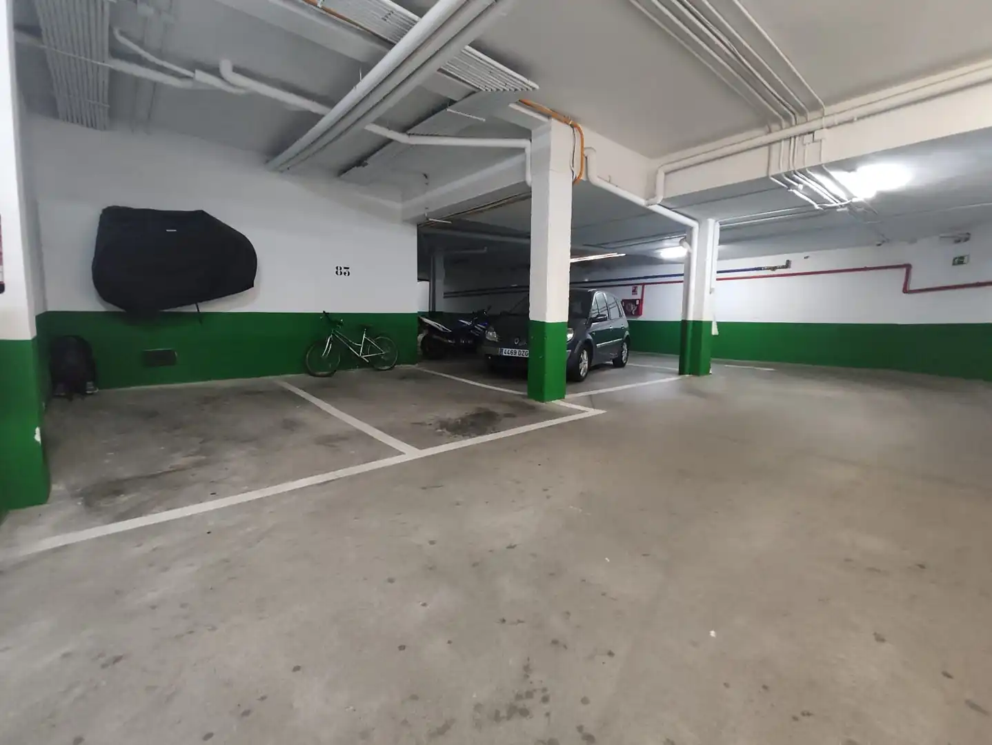 Aparcament de Planta baixa en venda en Sevilla la Nueva amb Aire condicionat, Calefacció i Parquet