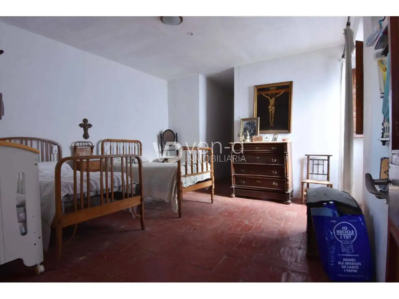 Habitación de Dúplex en venta en Enguera con Terraza y Balcón