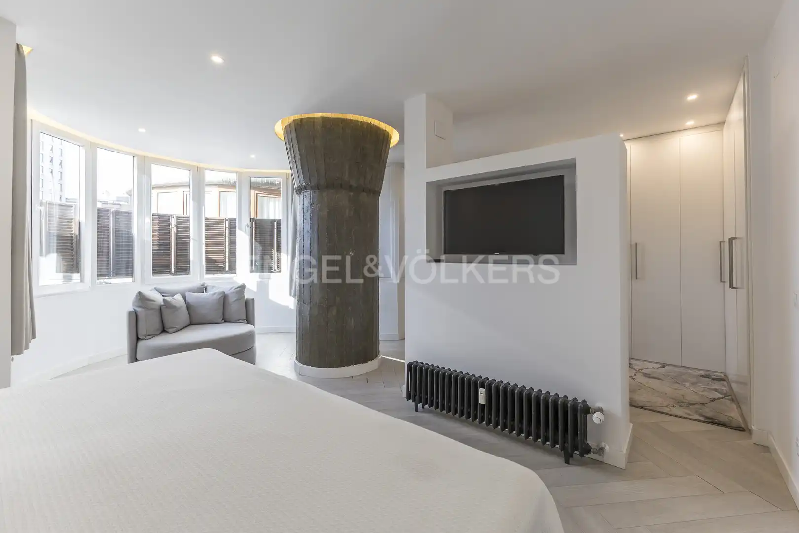 Bedroom of Flat for rent in Madrid  with Air Conditioner, Heating and Furnished