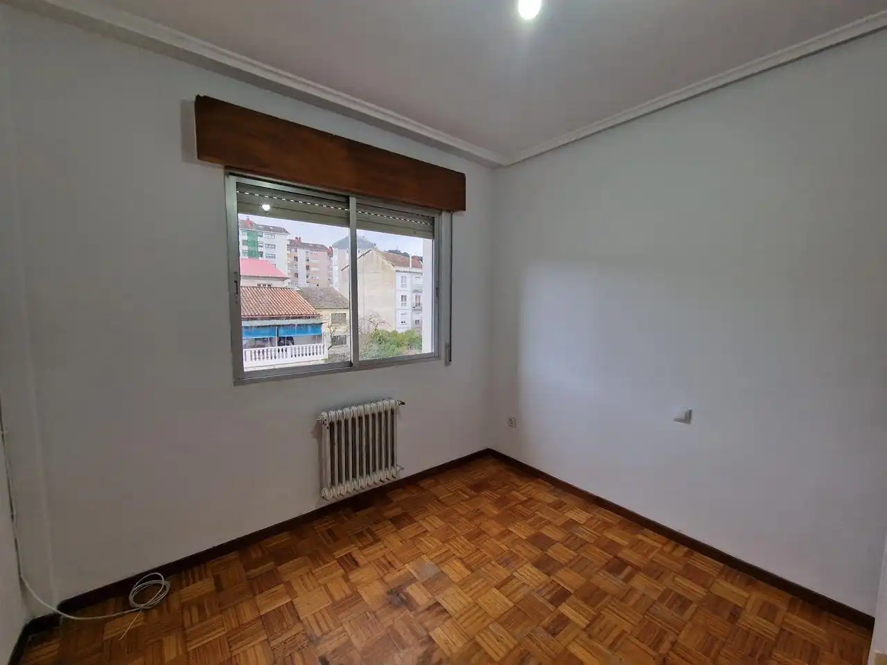 Schlafzimmer von Wohnung zum Verkauf in Ourense Capital  mit Heizung