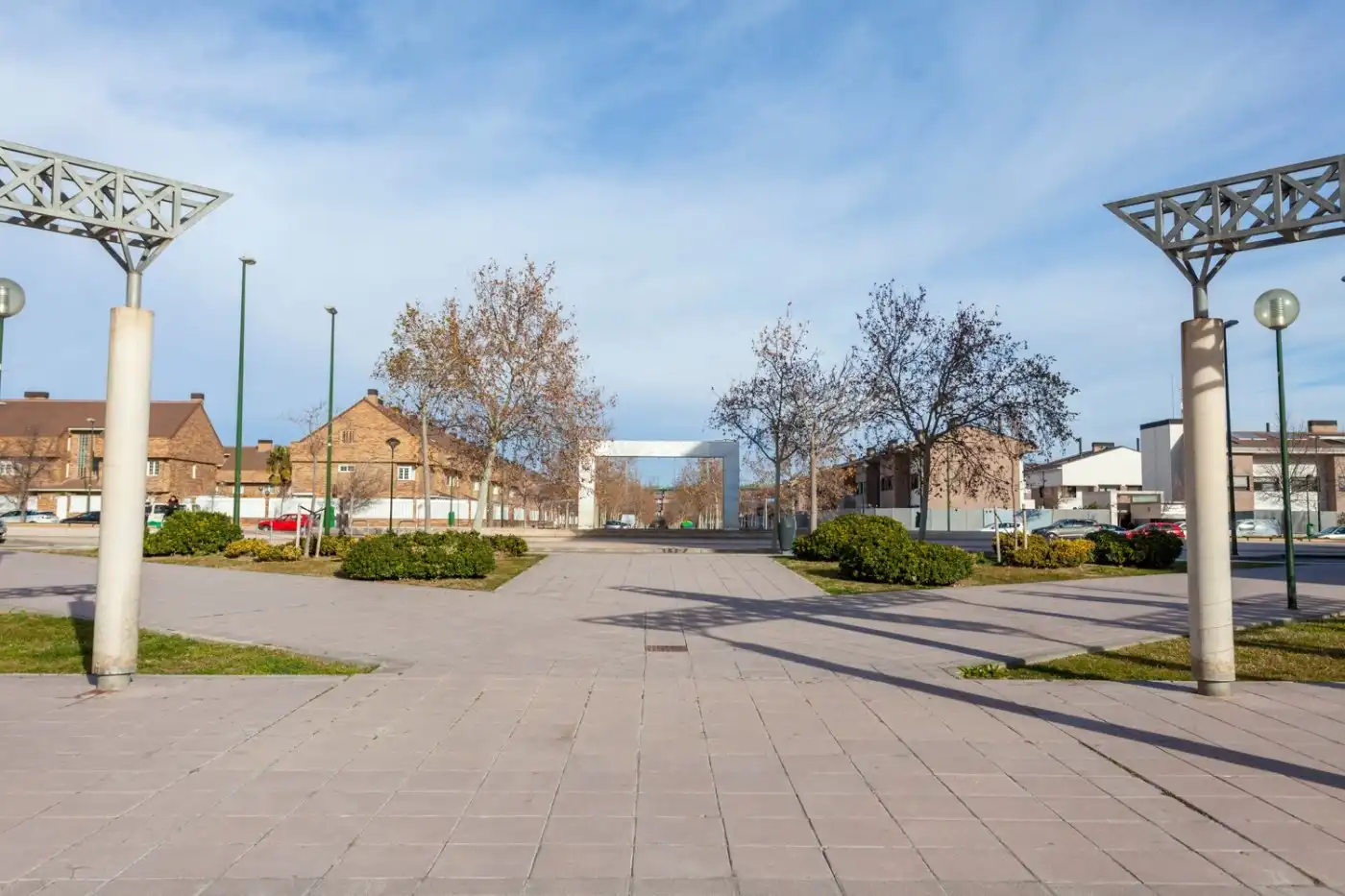 Exterior view of Detached homes for sale in Zaragoza  with Air Conditioner, Heating and Private garden