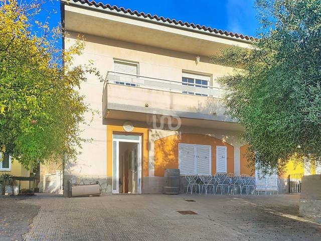 Casa-chalet en Venta en La Collada - Sis Camins