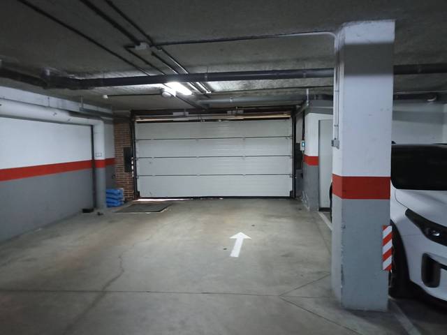 Garaje en Alquiler en Calle Carretas, 17 en Trijueque
