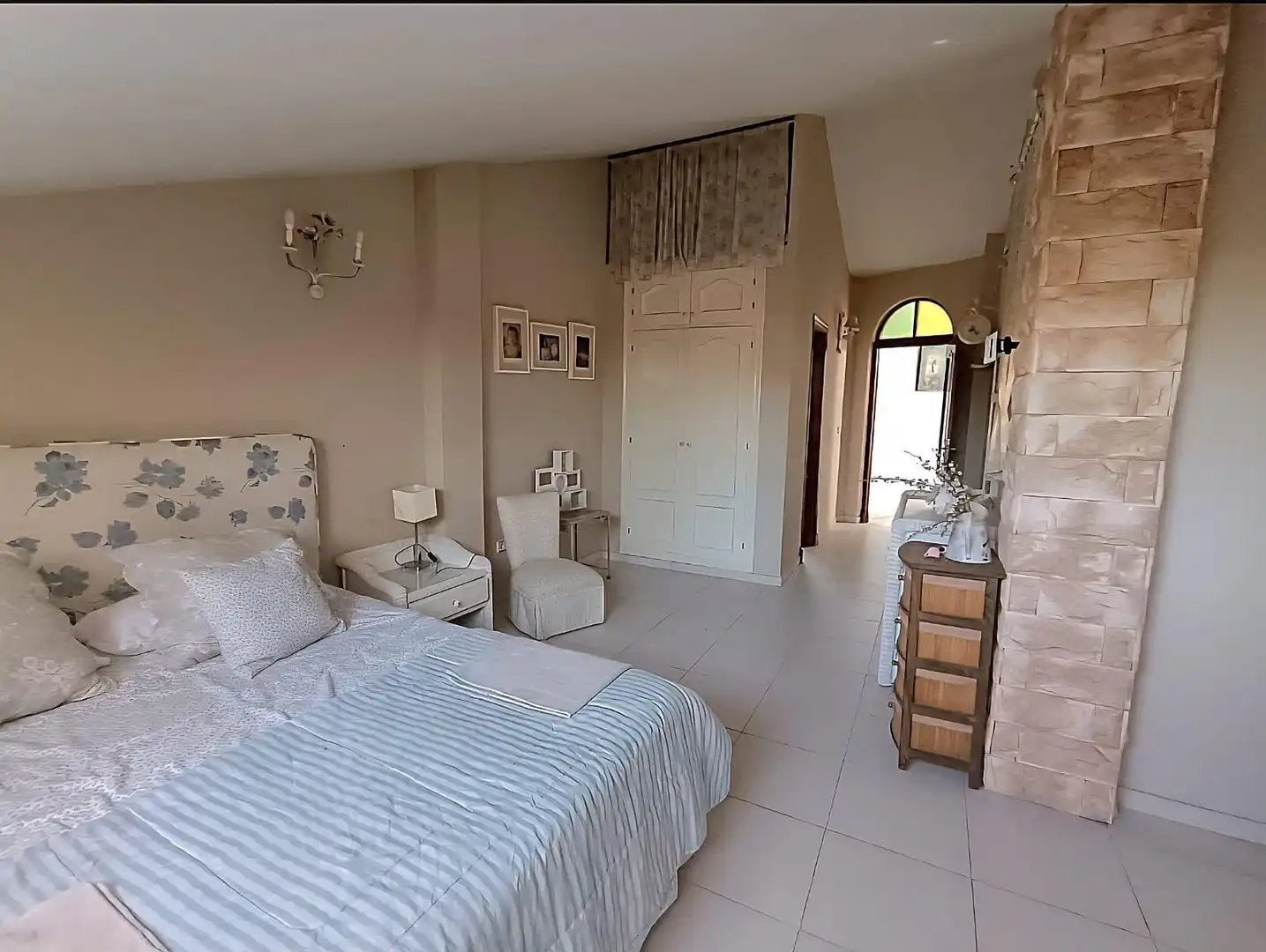 Bedroom of Houses for sale in Chiclana de la Frontera  with Air Conditioner and Storage room