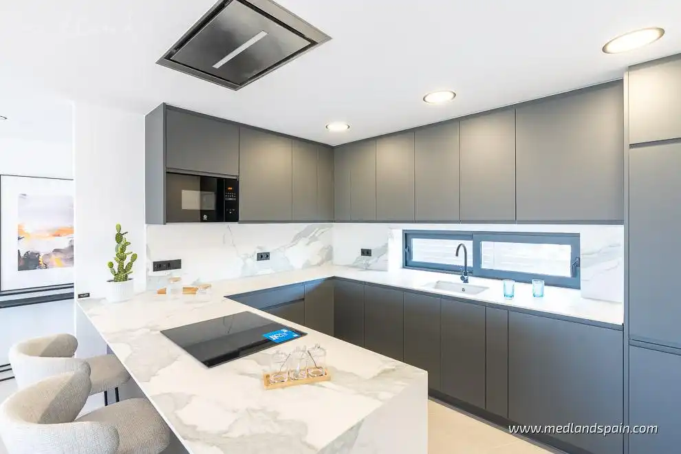 Villa mit Pool zum Verkauf in Nueva Torrevieja - Aguas Nuevas, imagen 6