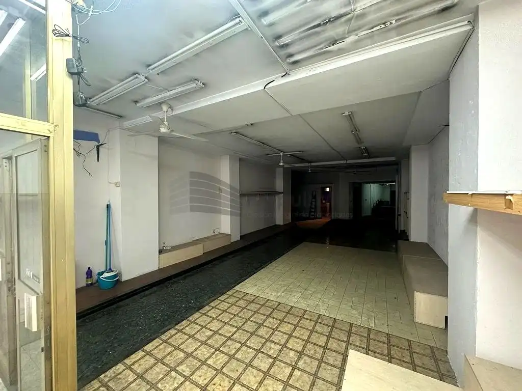 Local comercial de lloguer a Calle de Jorge Cocci, imagen 8