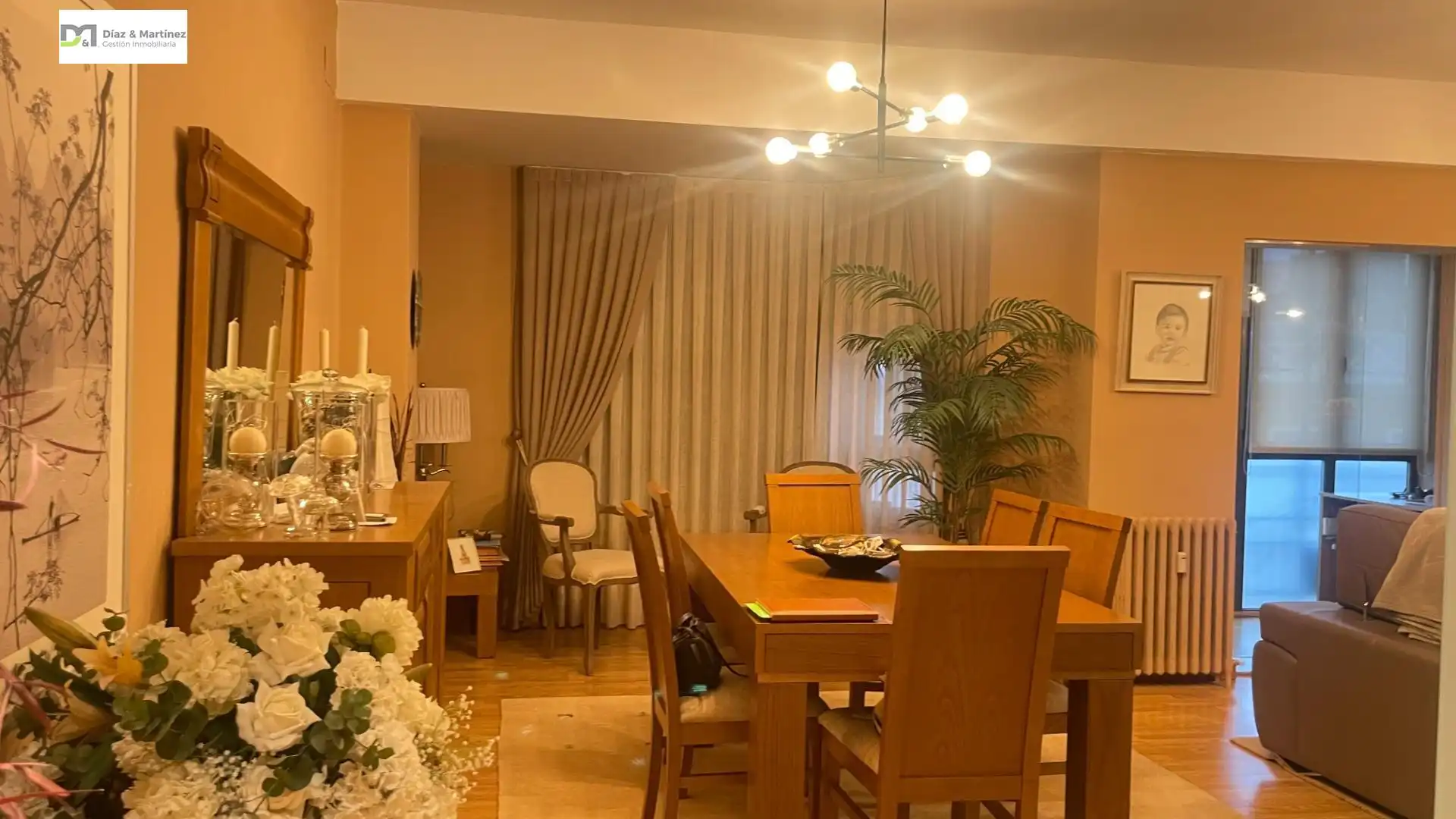 Comedor de Piso en venta en San Claudio - La Chantría