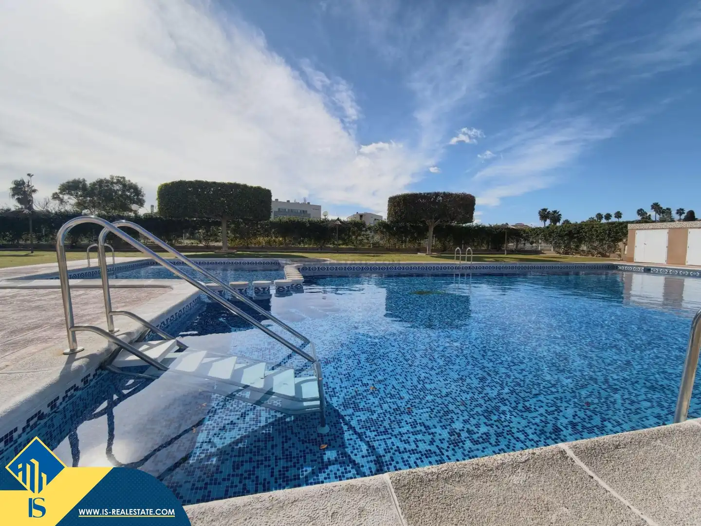 Ático con piscina en venta en Los Balcones - Los Altos, imagen 10