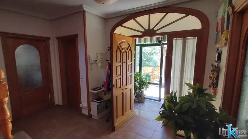 Casa amb terrassa en venda a Calle Alemania, imagen 35