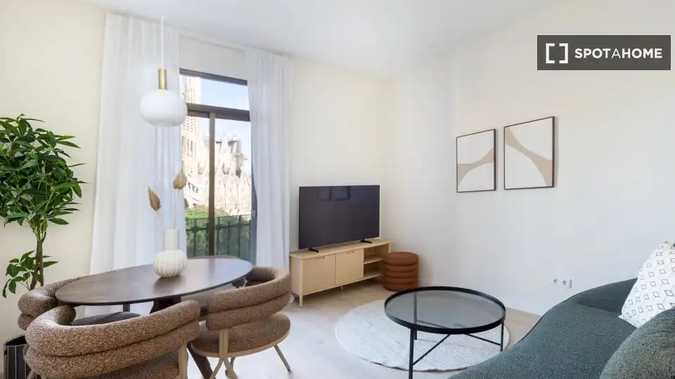 Piso con terraza en alquiler en Eixample, imagen 4