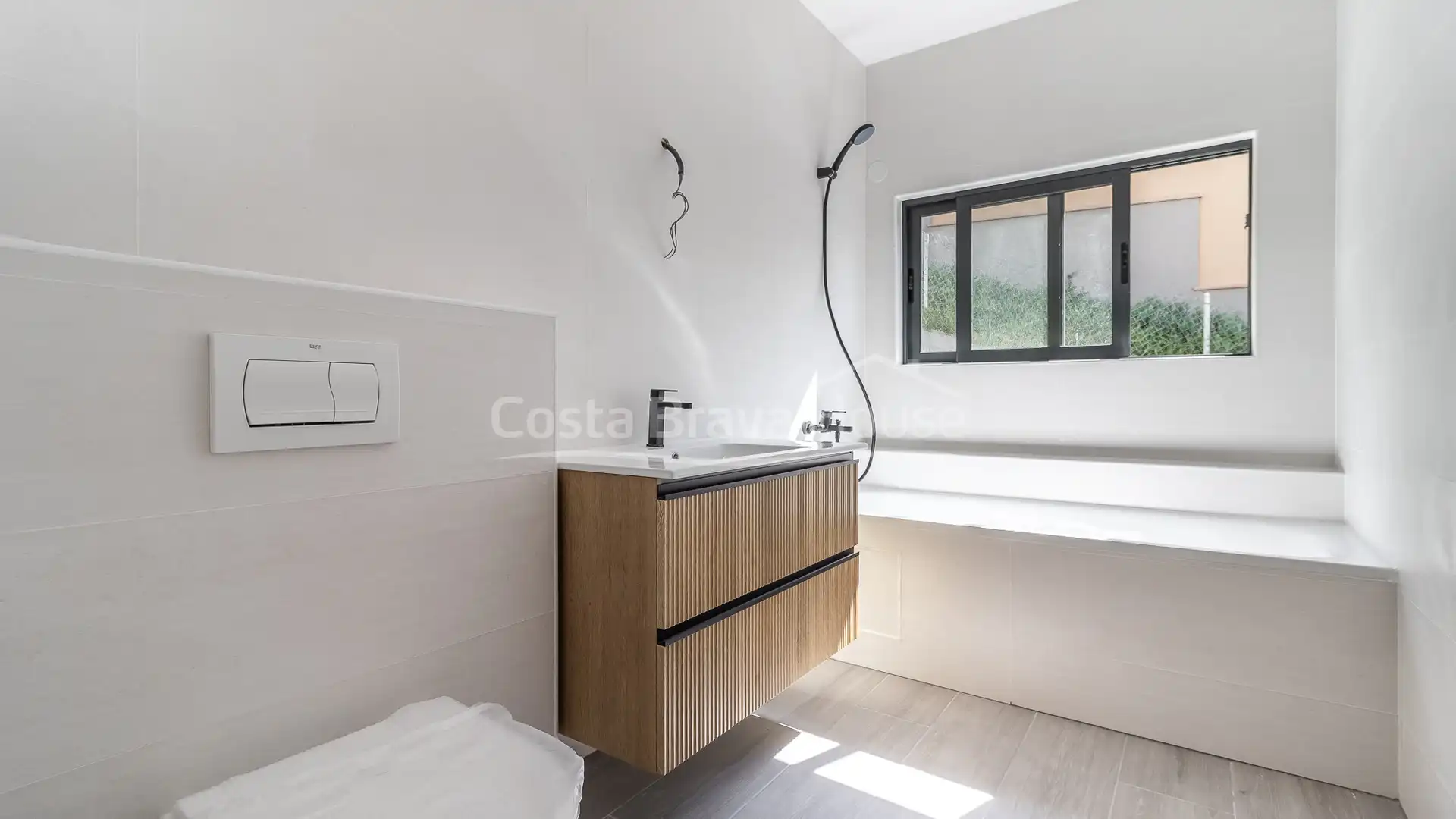 Casa con jardín en venta en Carrer de Joan Maragall, imagen 24
