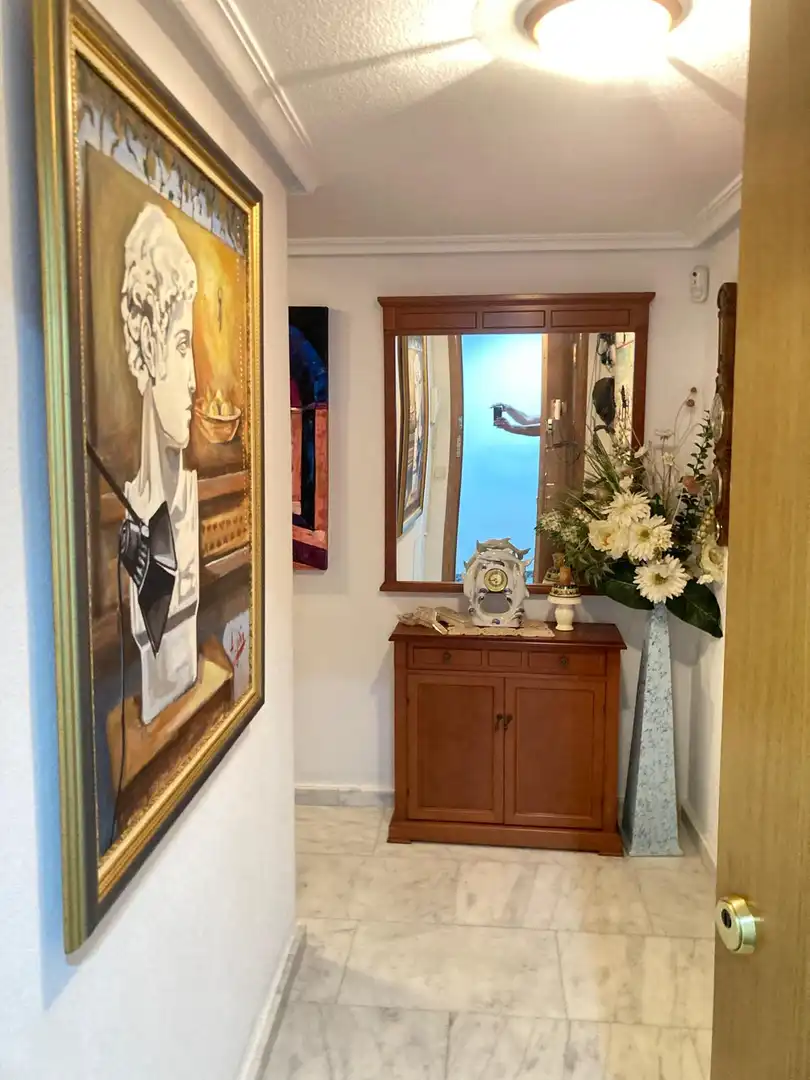 Piso en venta en Calle Ramón y Cajal, Las Piscinas Naturales