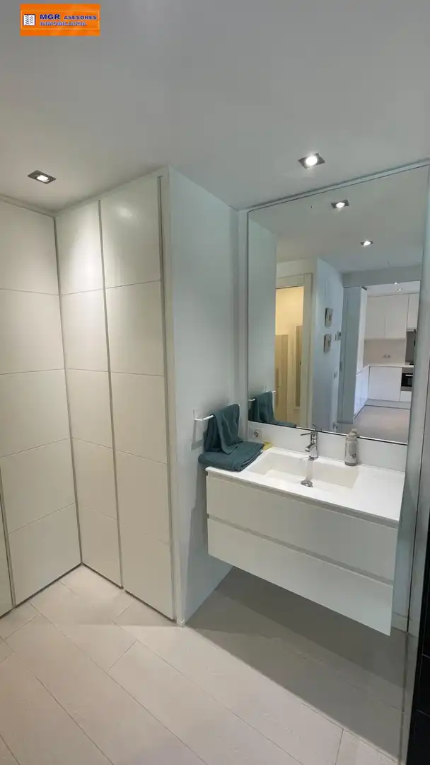 Bathroom of Apartments for rent in  Palma de Mallorca  with Air Conditioner, Heating and Terrace