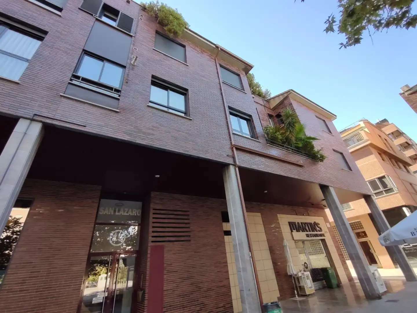 Vista exterior de Pis de lloguer en Granada amb Aire condicionat, Calefacció i Moblat