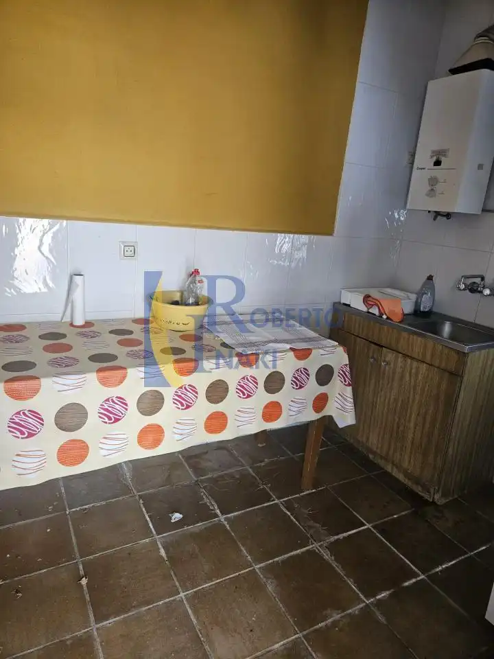 Cuina de Casa o xalet en venda en Villabraz amb Jardí privat