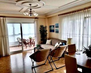 Sala d'estar de Pis de lloguer en Castrillón amb Calefacció, Parquet i Terrassa