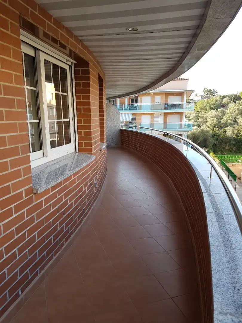 Terrassa de Pis de lloguer en  Tarragona Capital amb Aire condicionat, Calefacció i Jardí privat