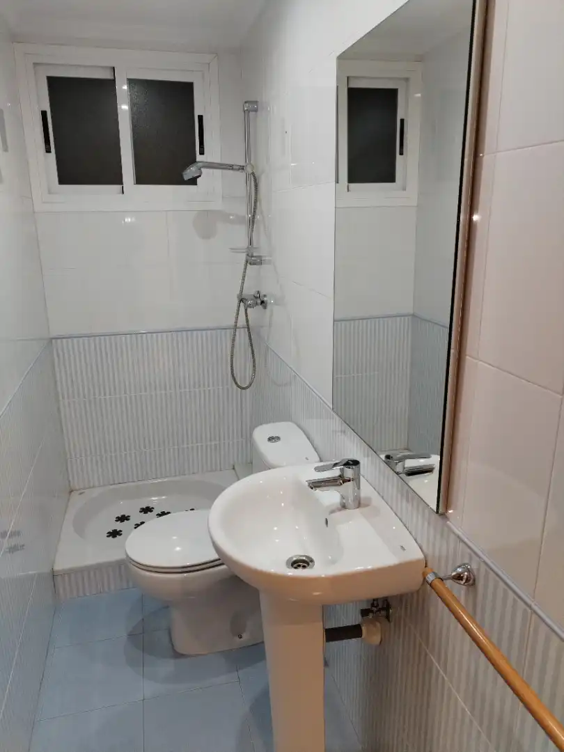 Bany de Pis en venda en Elche / Elx