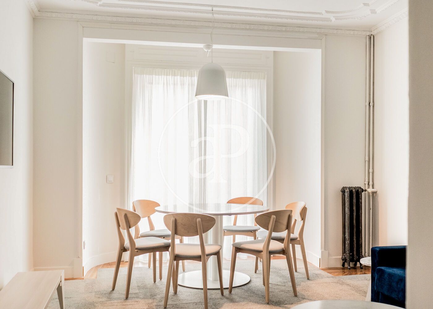 Dining room of Flat to rent in  Madrid Capital  with Air Conditioner, Heating and Furnished
