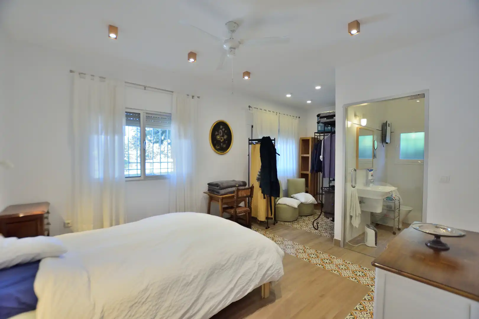 Habitación de Finca rústica en venta en Ronda con Jardín privado, Trastero y Piscina