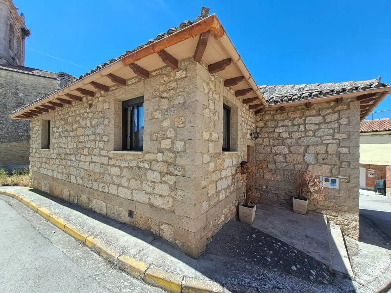 Vista exterior de Casa o chalet en venta en Las Quintanillas con Calefacción y Terraza