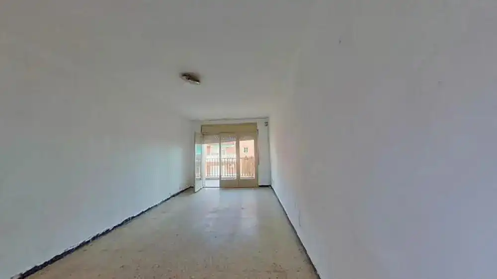 Piso en venta en Carrer de la Garrotxa, imagen 4
