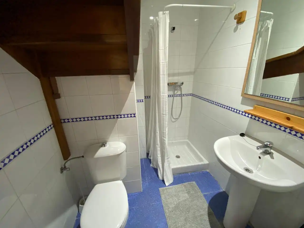 Maisonette zur Miete in Calle Jose Maria Vega, Cotolino