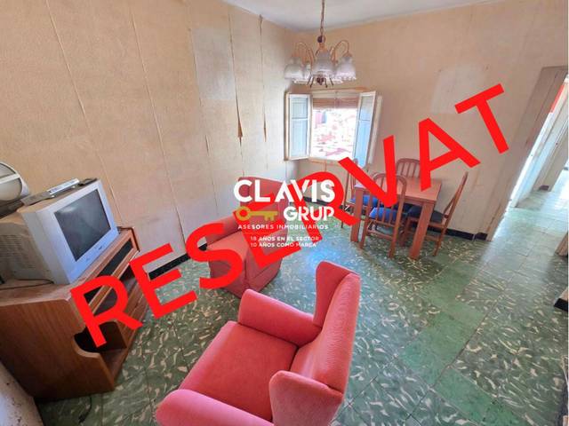 Piso en Venta en LLOBERA en Les Roquetes