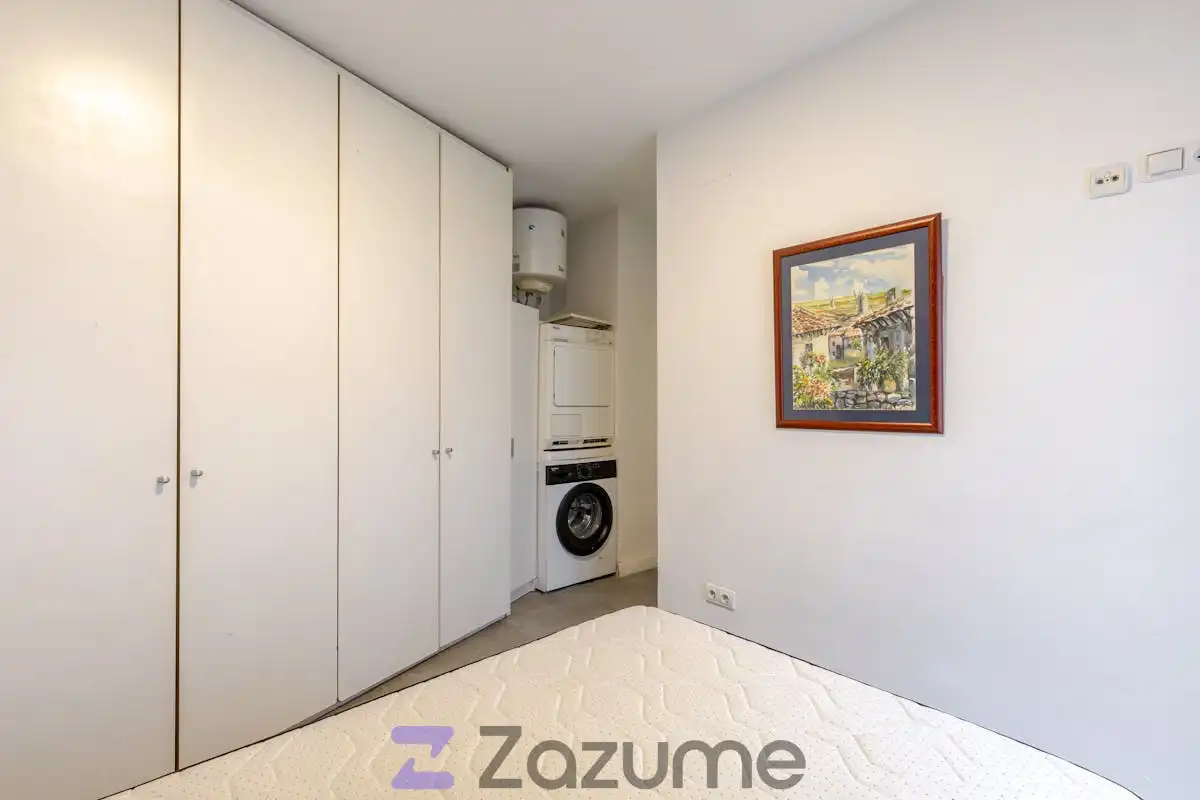 Bedroom of Flat for rent in Madrid  with Air Conditioner, Terrace and Furnished