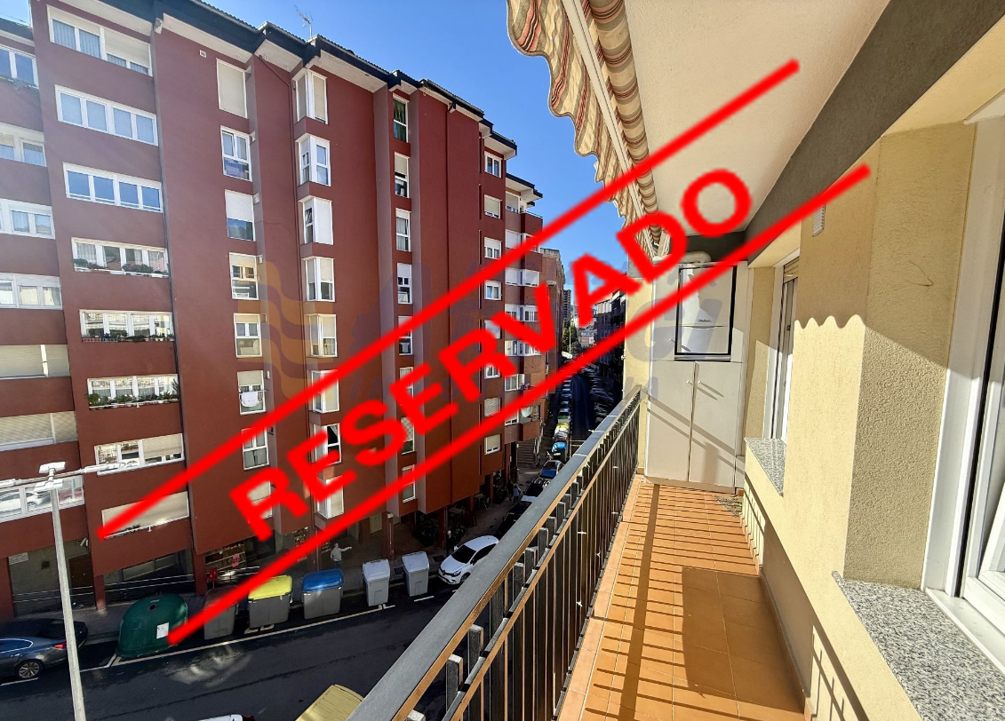 Vista exterior de Piso en venta en Eibar con Calefacción, Trastero y Amueblado